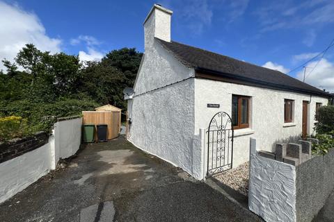 2 bedroom cottage for sale, Pentre Berw, Gaerwen, Anglesey, LL60