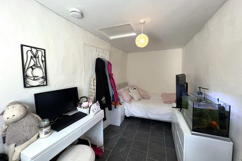 2 bedroom cottage for sale, Pentre Berw, Gaerwen, Anglesey, LL60