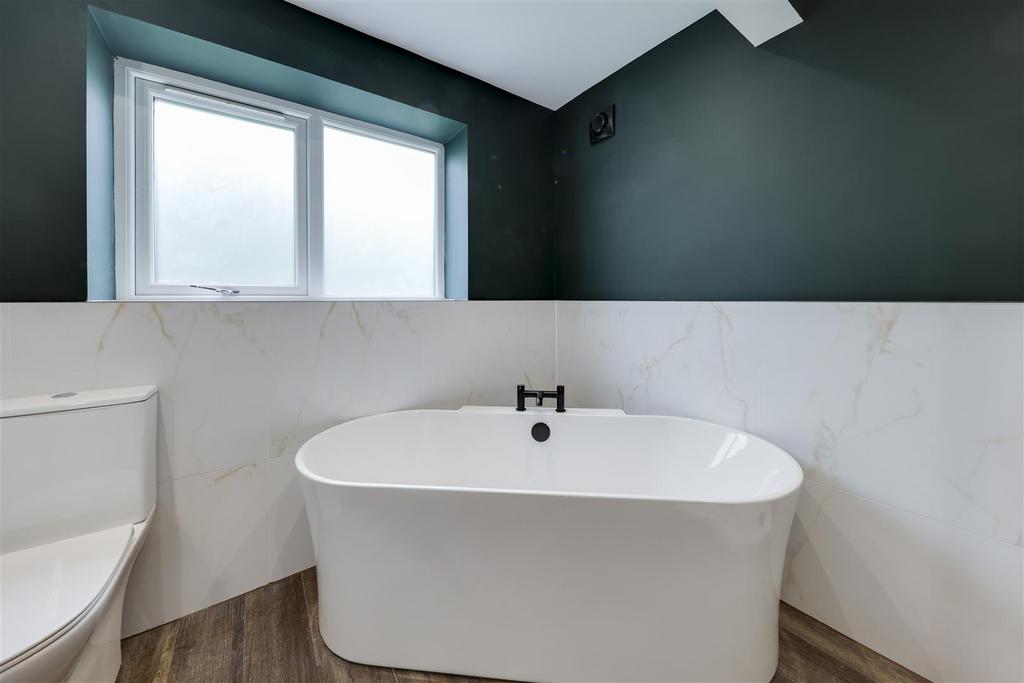 Feature Bath