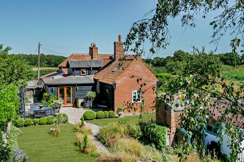 undefined, Ferry Road, Sudbourne