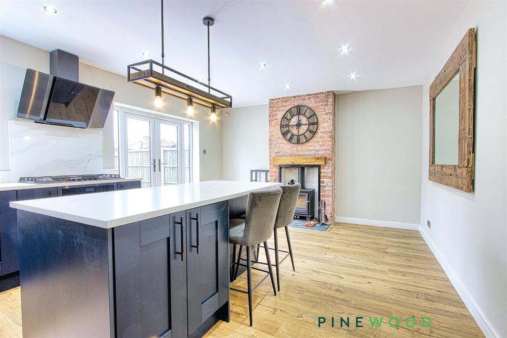 Kitchen diner