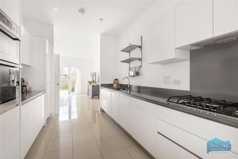 4 bedroom terraced house to rent, Delta Mews, London, NW7