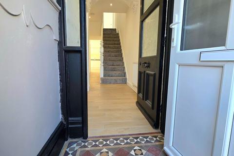 3 The Walk, Ebbw Vale, NP23 6AY