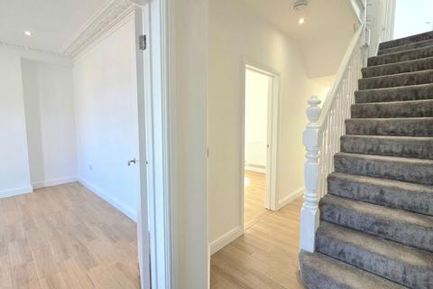 3 The Walk, Ebbw Vale, NP23 6AY