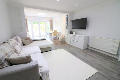 2 bedroom semi-detached house for sale, Luton LU2