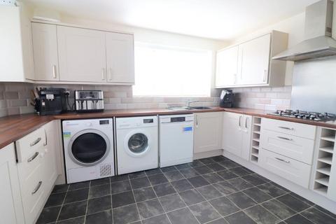 34 Colwell Rise, Luton, LU2 9UA