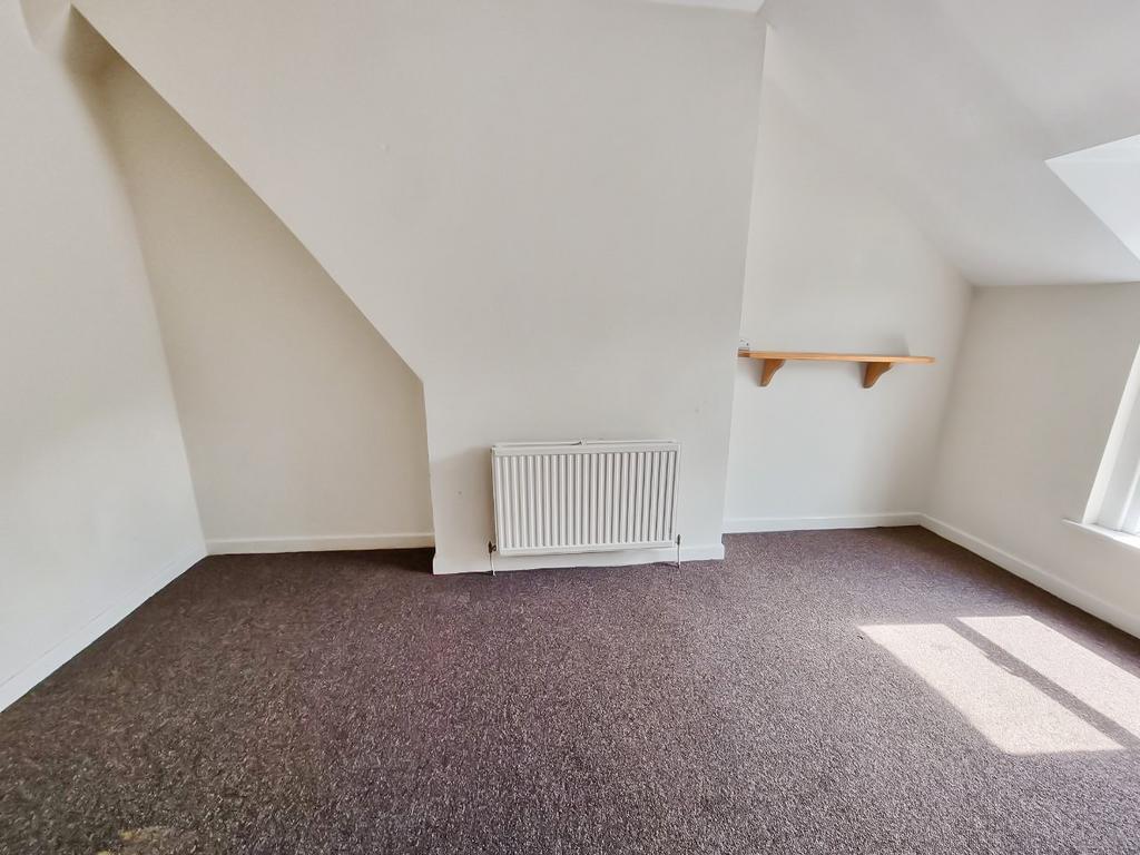 Apartment in Cardiff, Danescourt, Llandaff - View 2