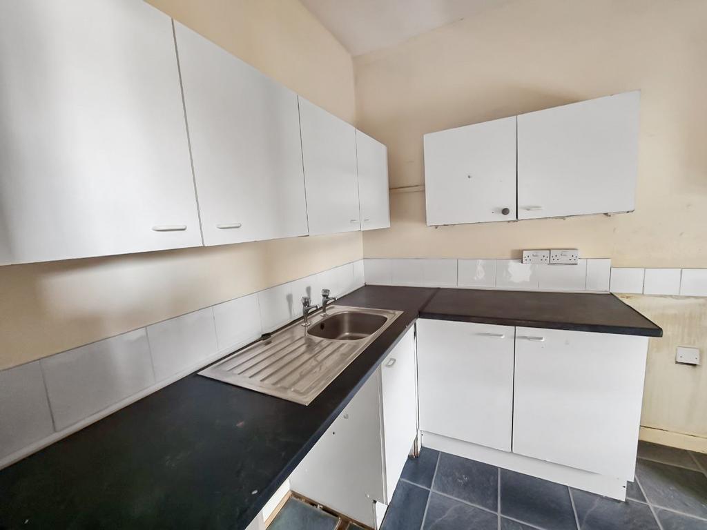 Apartment in Cardiff, Danescourt, Llandaff - View 4