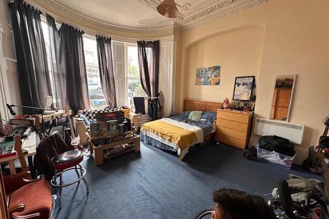 Studio to rent, Cotham Park, Bristol BS6
