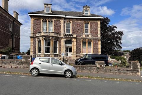 Studio to rent, Cotham Park, Bristol BS6