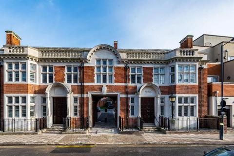 Office to rent, 80 High St Harrow HA3 7AF