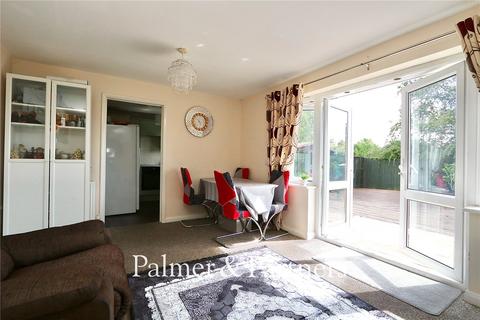 2 bedroom bungalow for sale, Waveney Road, Ipswich, Suffolk, IP1