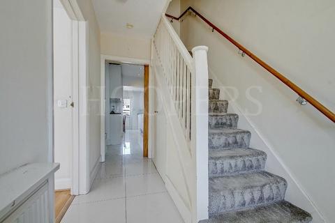 4 bedroom terraced house for sale, Tadworth Road, London, NW2
