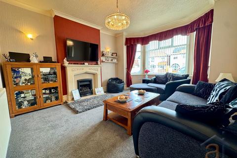 4 bedroom semi-detached house for sale, Bibby Road Southport PR9 7PT