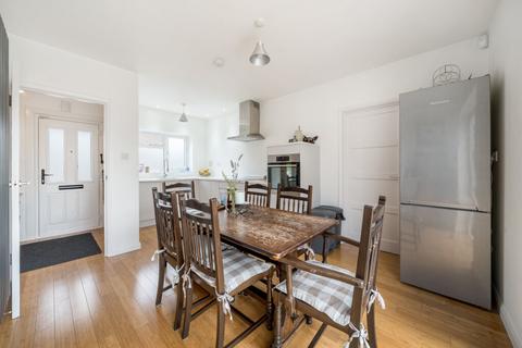 8 Sefton Close, Stoke Poges, Slough, SL2 4LJ