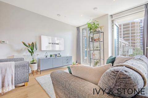 1 bedroom apartment for sale, Copeland Court, London, E16