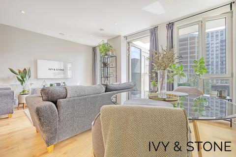 1 bedroom apartment for sale, Copeland Court, London, E16