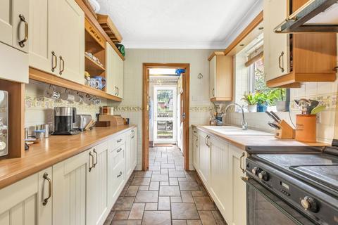32 Bowes Wood, New Ash Green, Longfield, DA3 8QL