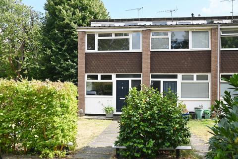 2 bedroom end of terrace house for sale, Craneford Close, Twickenham TW2