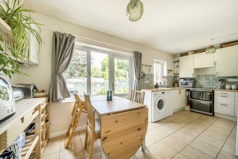 undefined, Windrush Close, Guildford GU5