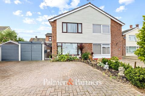 4 bedroom semi-detached house for sale, Worcester Crescent, Alresford, Colchester, Essex, CO7