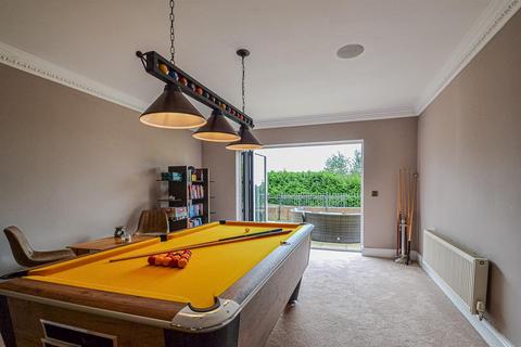 undefined, Saxon Close, Warrington WA4