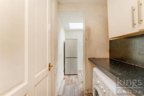 9 Middlesborough Road, London, N18 2AR