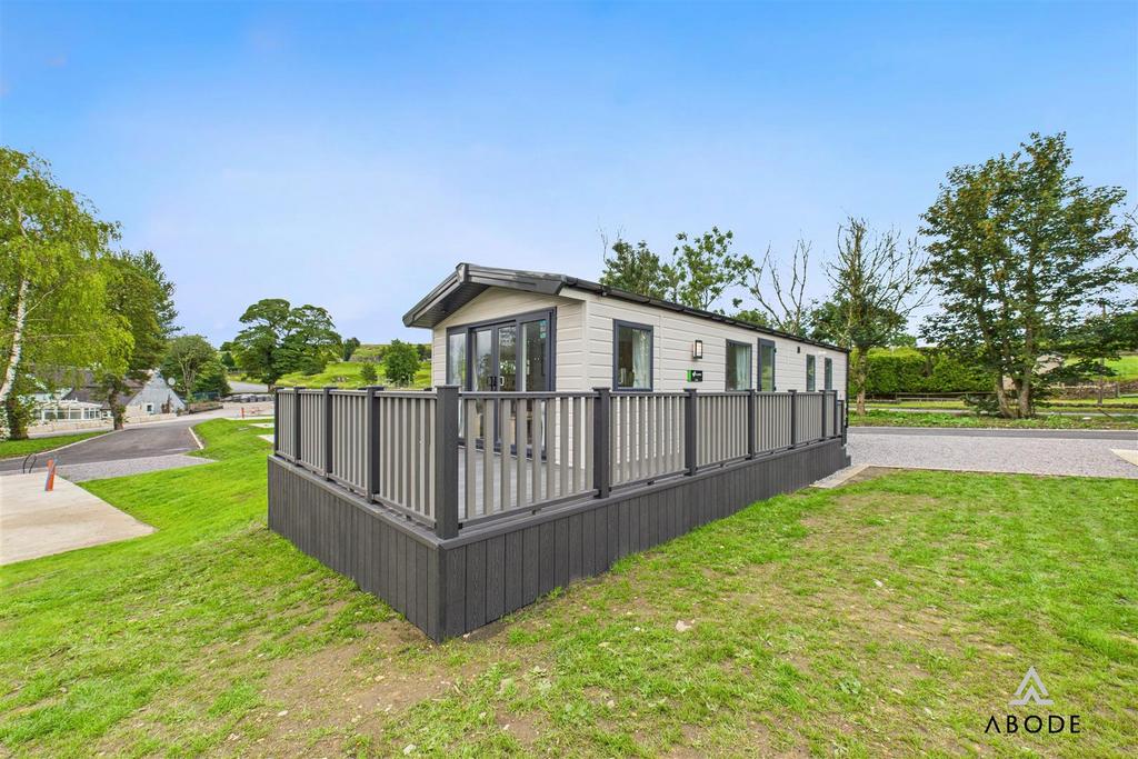 CAM03473 G0-PR0422-STILL017.jpg