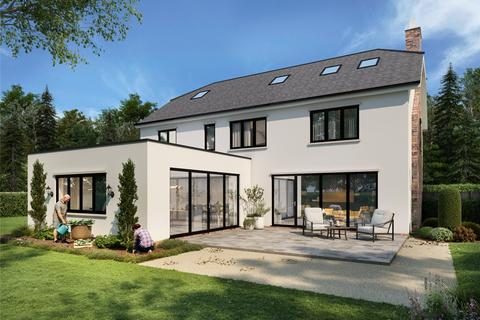 6 bedroom detached house for sale, Frensham Road, Lower Bourne, Farnham, Surrey, GU10