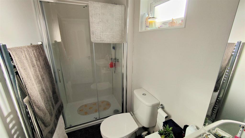 Ensuite.jpg