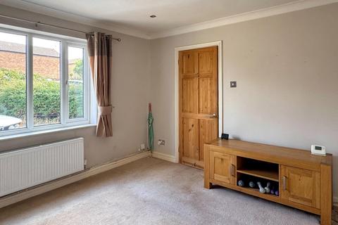 3 bedroom detached house for sale, Cosmeston Drive, Penarth