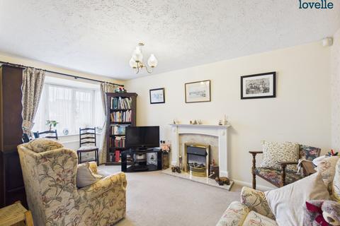 2 bedroom terraced bungalow for sale, Cedar Close, Market Rasen, LN8