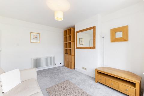 39 Raymond Avenue, London, W13 9UY