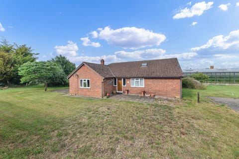 3 bedroom detached bungalow for sale, Old North Road, Royston SG8