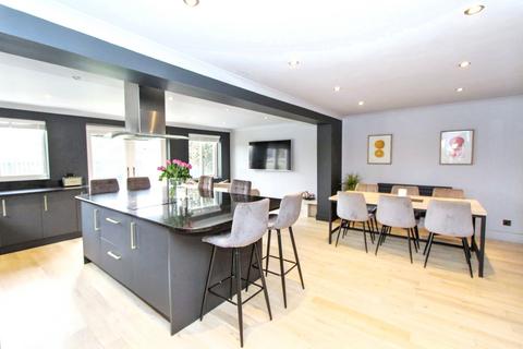 4 bedroom detached house for sale, Milburn Drive, Denton Burn, Newcastle upon Tyne, Tyne and Wear, NE15 7PG