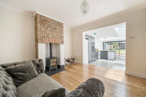35 Elm Road, Windsor, SL4 3NB