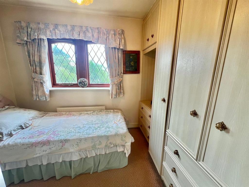 Bedroom.jpg