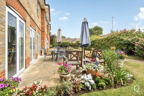 1 bedroom apartment for sale, West Lane, Sittingbourne, Kent, ME10