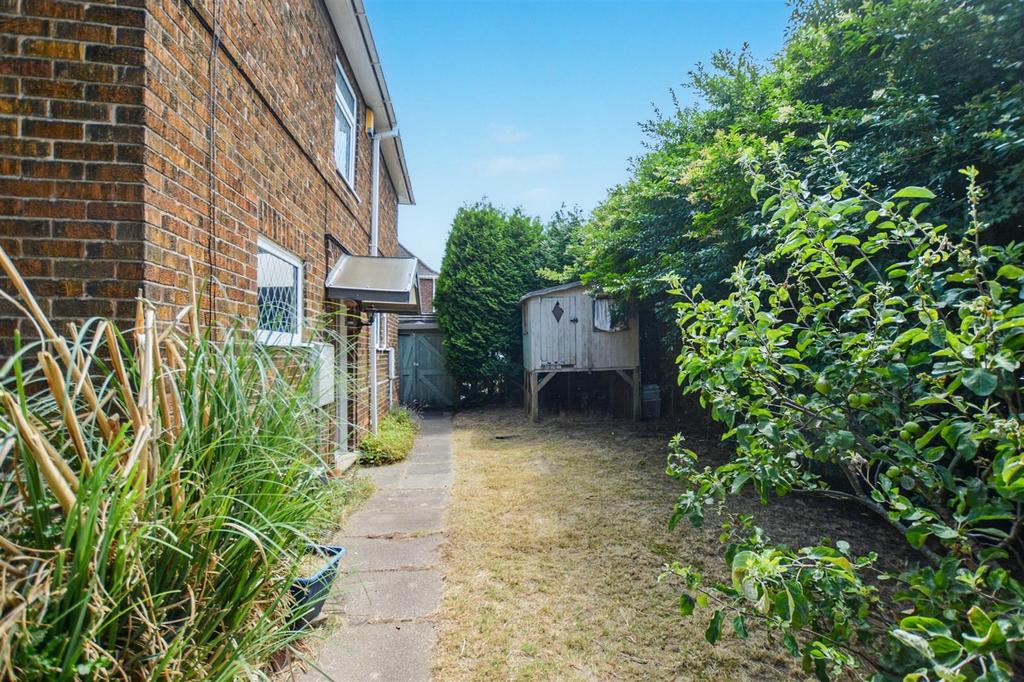 Garden 5.jpeg