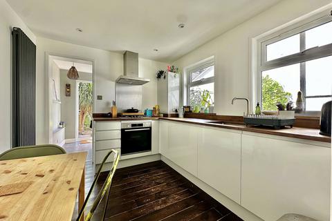 Ground Floor Flat, 58 Lower Bristol Road, Bath, BA2 3BE