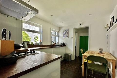 Ground Floor Flat, 58 Lower Bristol Road, Bath, BA2 3BE