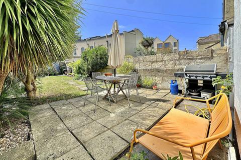Ground Floor Flat, 58 Lower Bristol Road, Bath, BA2 3BE