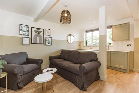 1 bedroom in a house share to rent, Mortimer Road, Filton, Bristol, BS34