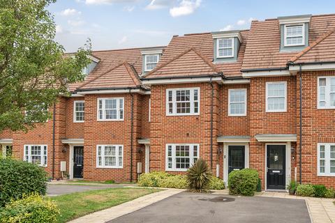 27 Century Way, Beckenham, BR3 1BY