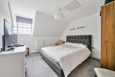 27 Century Way, Beckenham, BR3 1BY