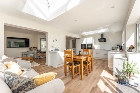 Regalis Brimbelow Road, Hoveton, Norwich, NR12 8UJ