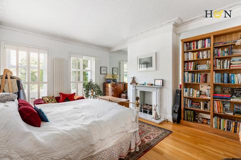2 bedroom apartment for sale, Montpelier Crescent, Brighton BN1
