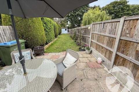 40 Queenscroft Road, London, SE9 5EH
