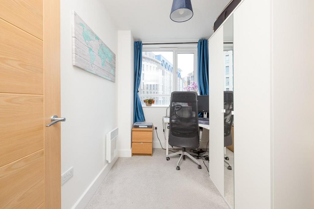 CD7 A9708.jpg