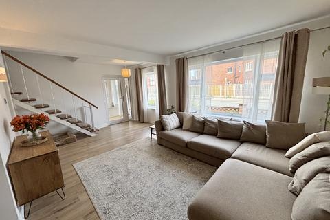 3 bedroom semi-detached house for sale, Thornton Gate, Cleveleys FY5